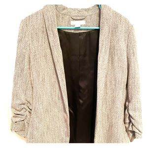 H&M blazer with scrunching at elbows, crop sleeve
